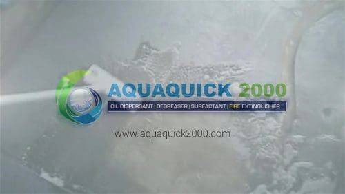 Demo oppervlaktereiniging van olievlekken met AQUAQUICK 2000